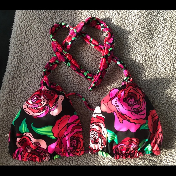 NWOT Reversible Damsel BikiniTop - Picture 2 of 2